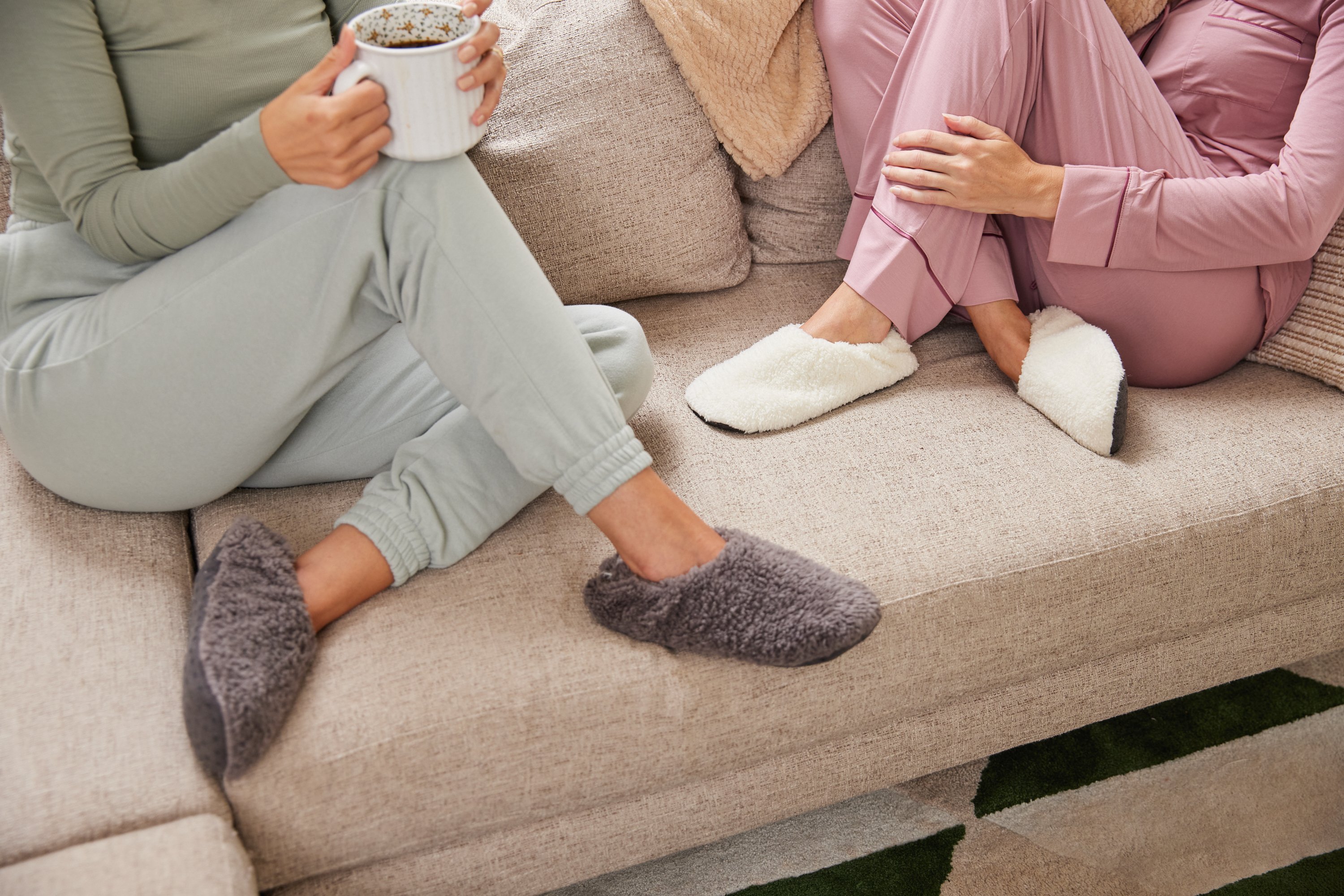 FirstLook_FeelGoodz_Slippers_2024-217